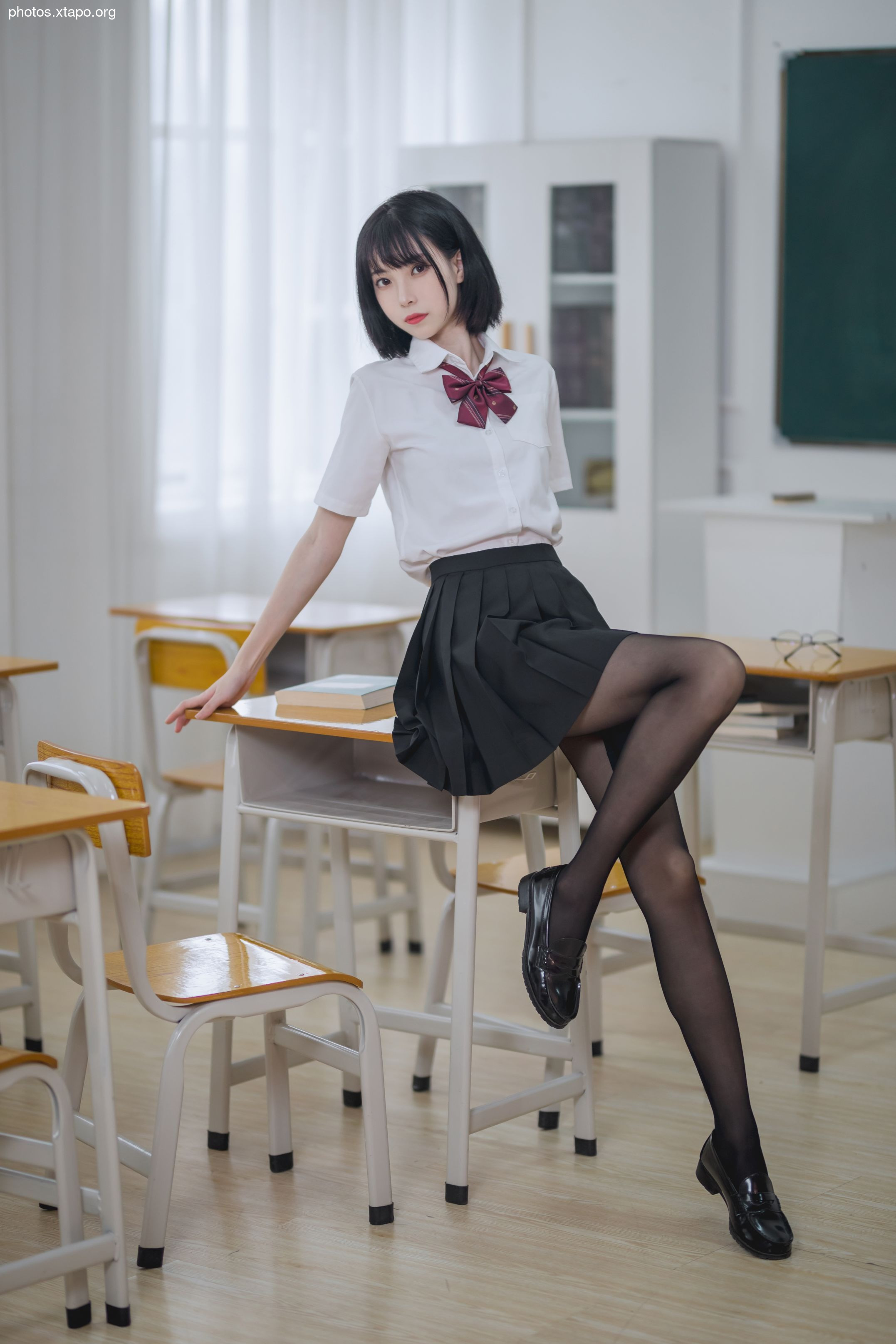 Xu Lan -NO.01 Classroom jk black silk 40p -426MB