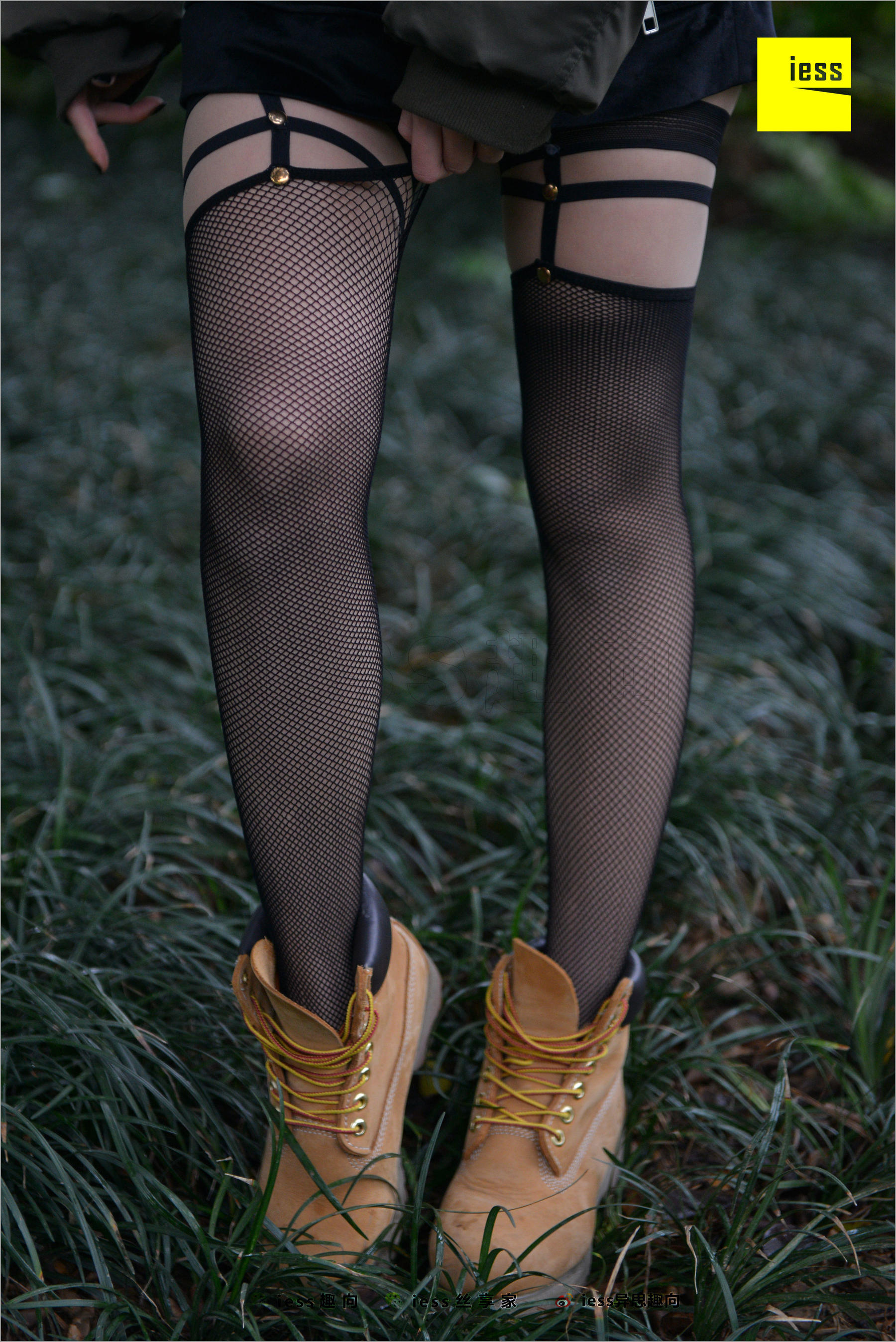 Xiaoxiao's Eye Socks that goes astray Different Thoughts to IESS Silk Foot Bento 233