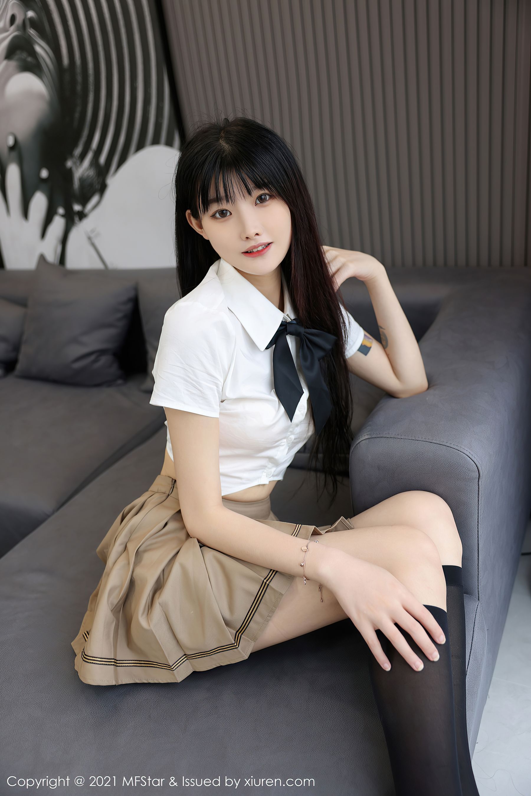 Model Academy MFStar Vol.546 77qiqi