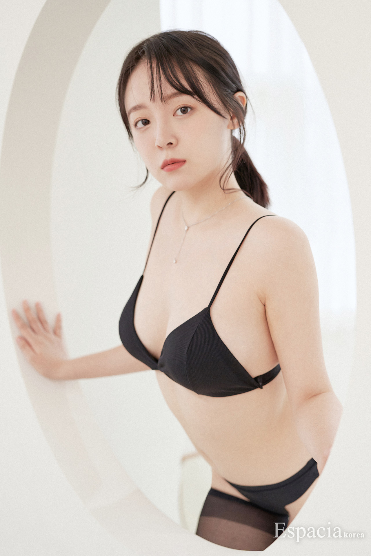 HYUNIE 화니, [Espacia Korea] ESP#001