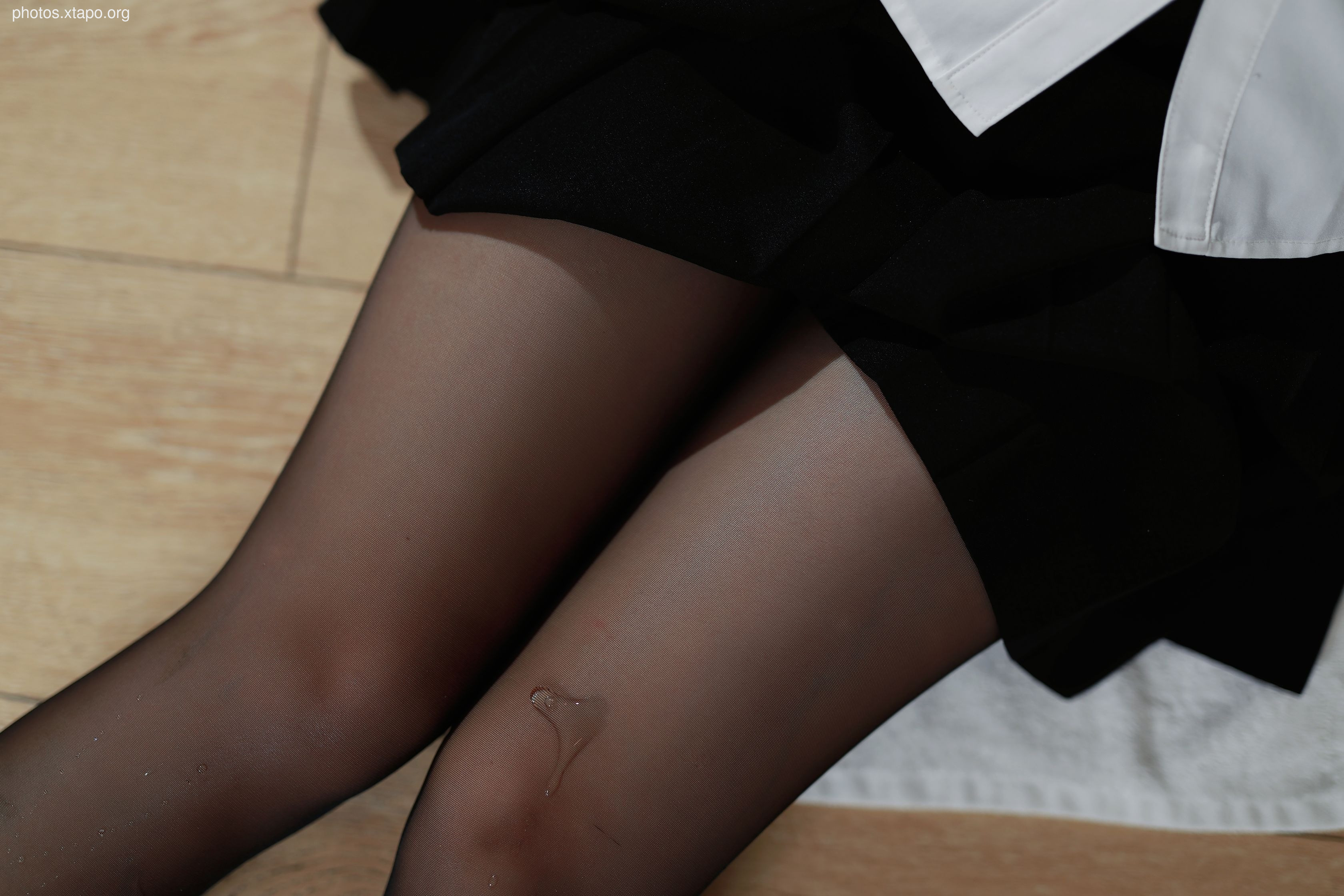 Lausanne w Yizi & nbsp glasses sister