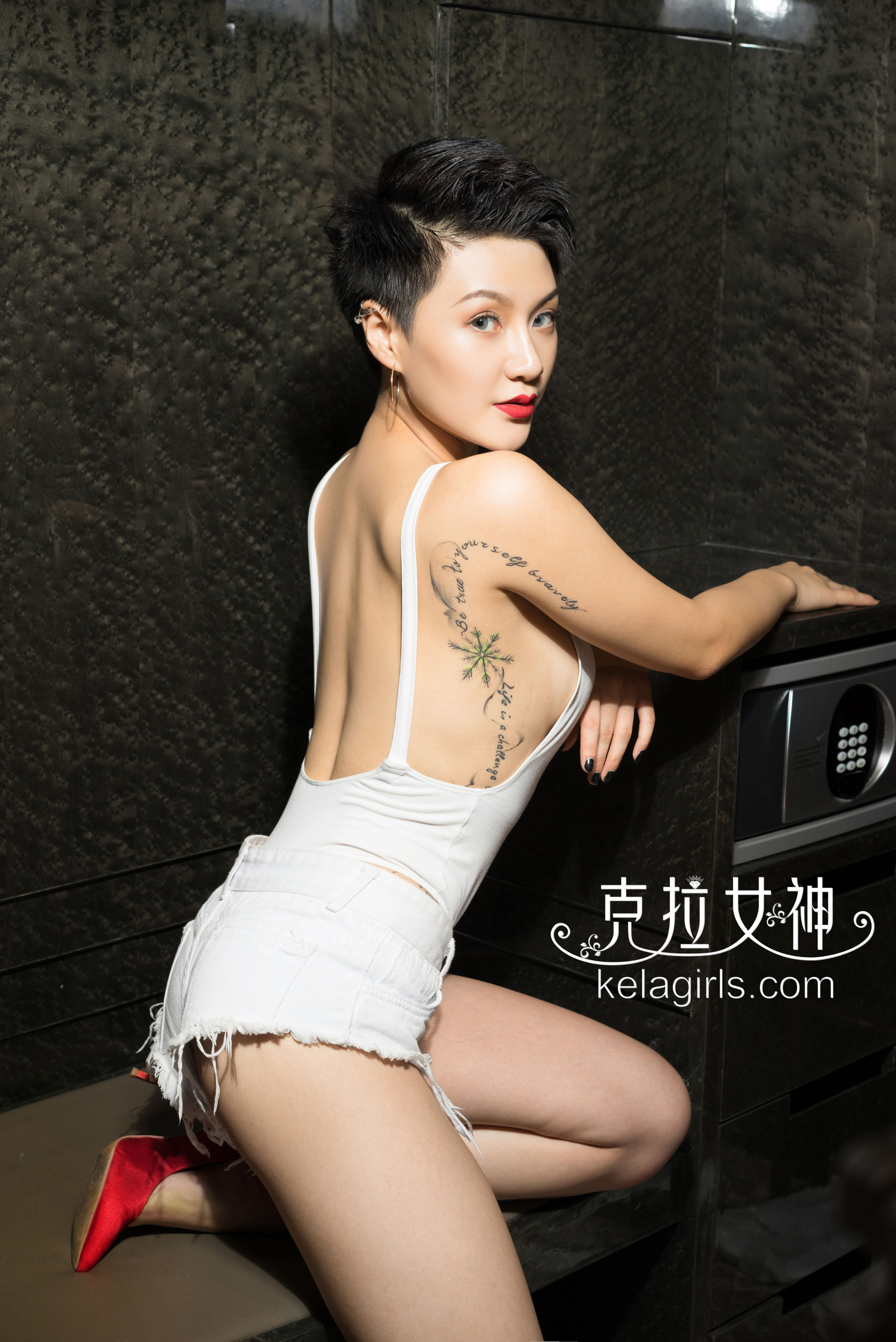 Shadow PUNK Crathy Goddess