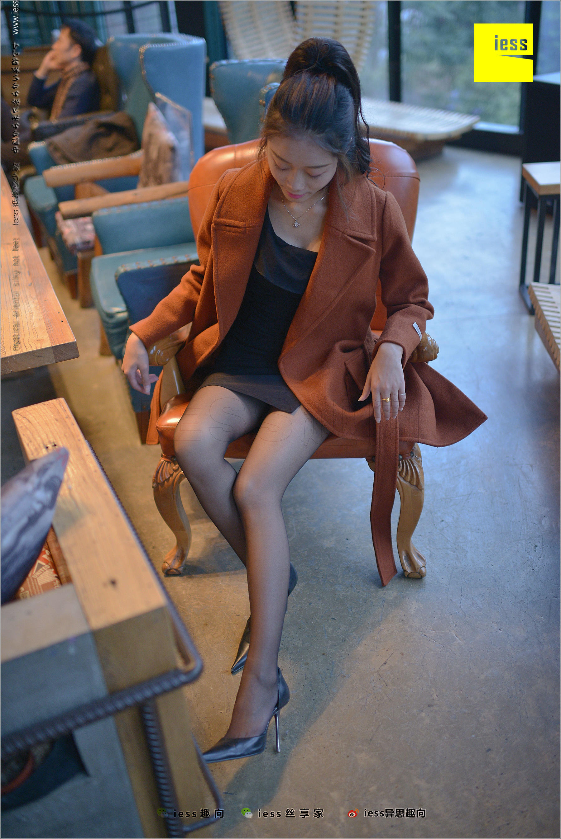 Little Black Girl Black Silk Beautiful Legs Different Thinking to IESS Silk Foot Bento 209