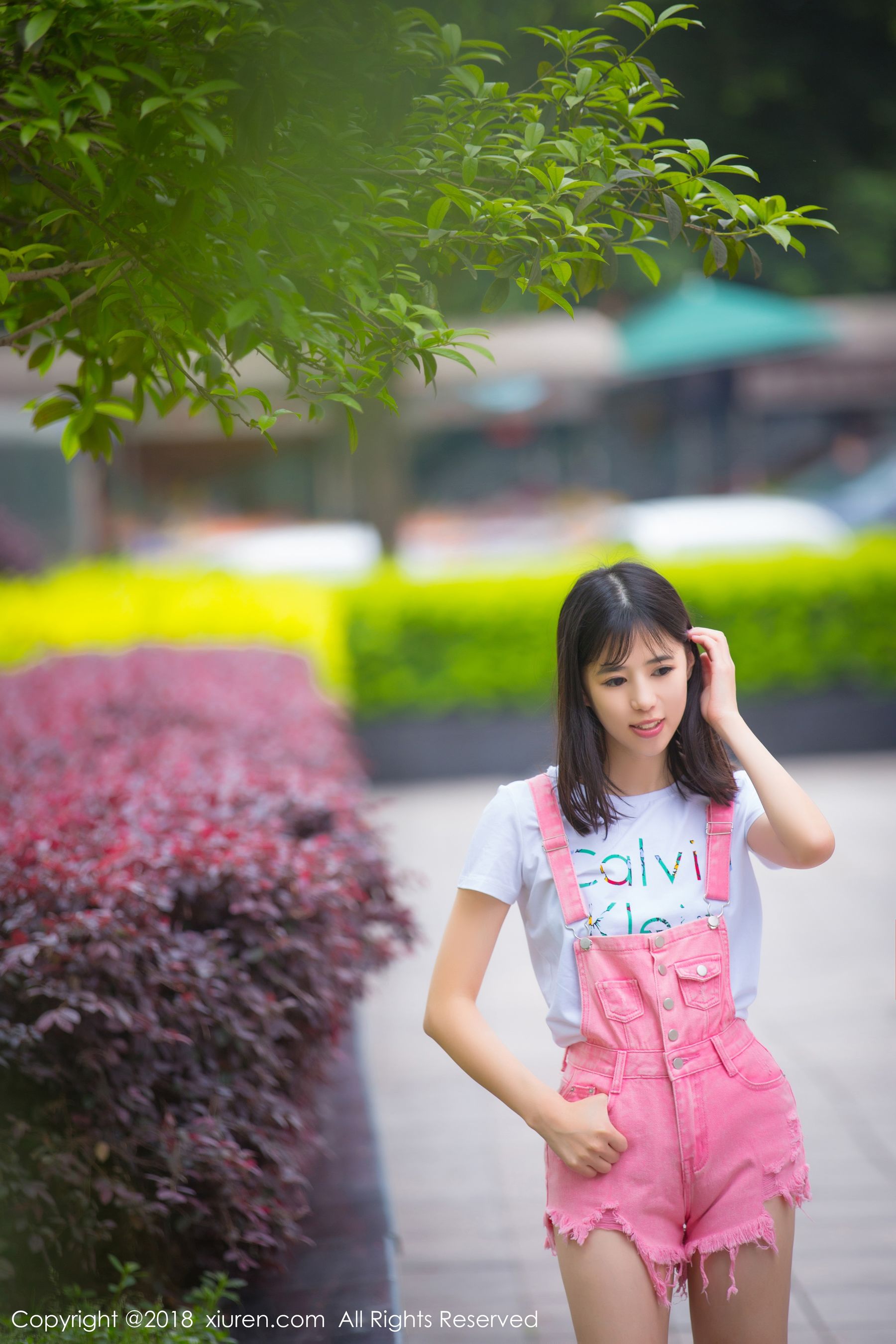 Model Ai Li Li Li Li Li Li Li Li Fresh Beautiful Legs and Private Underwear Charm Xiuren No. 1026