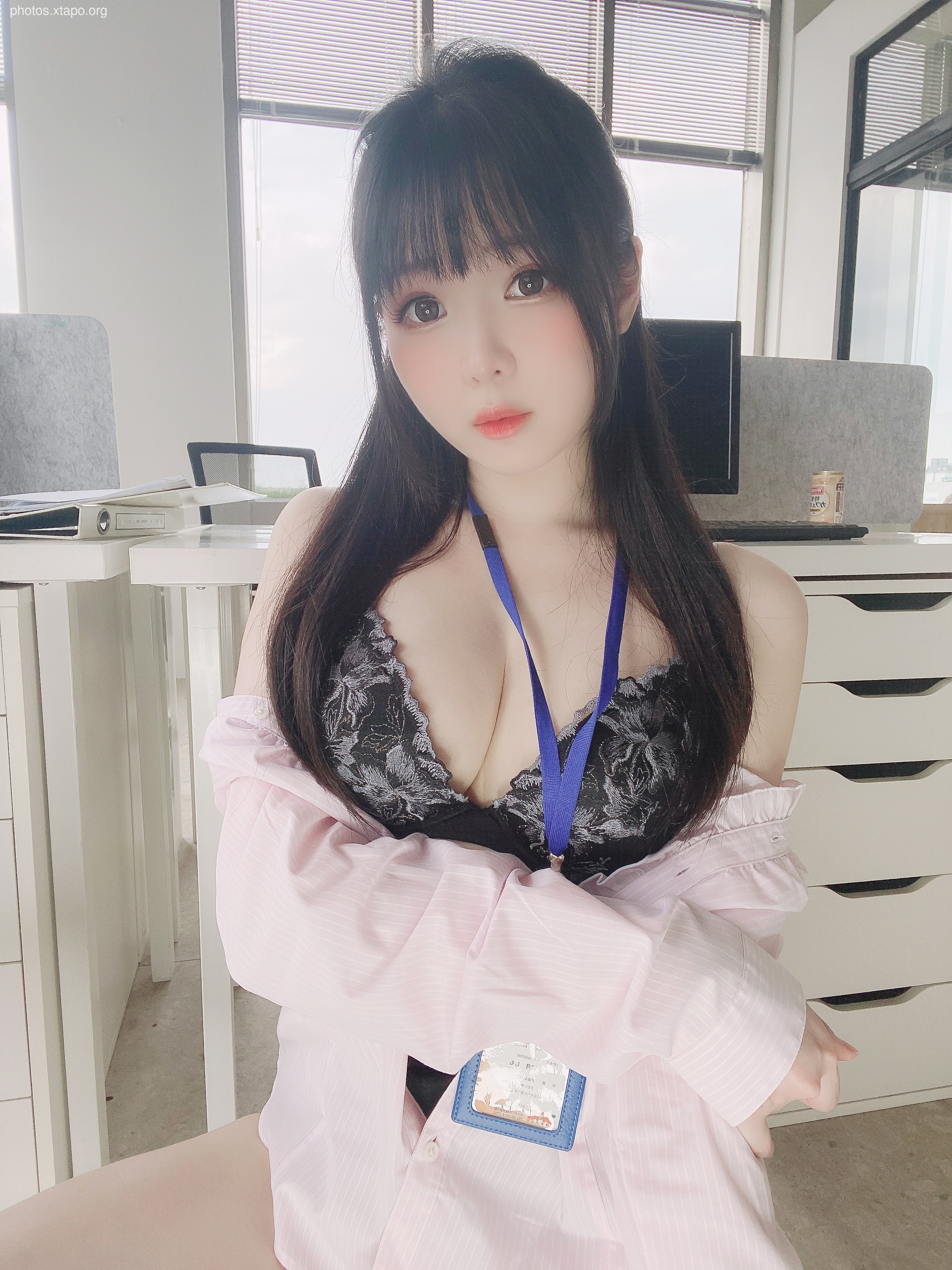 2022-08-25 New employee Shimomo-chan 24p-193.12MB