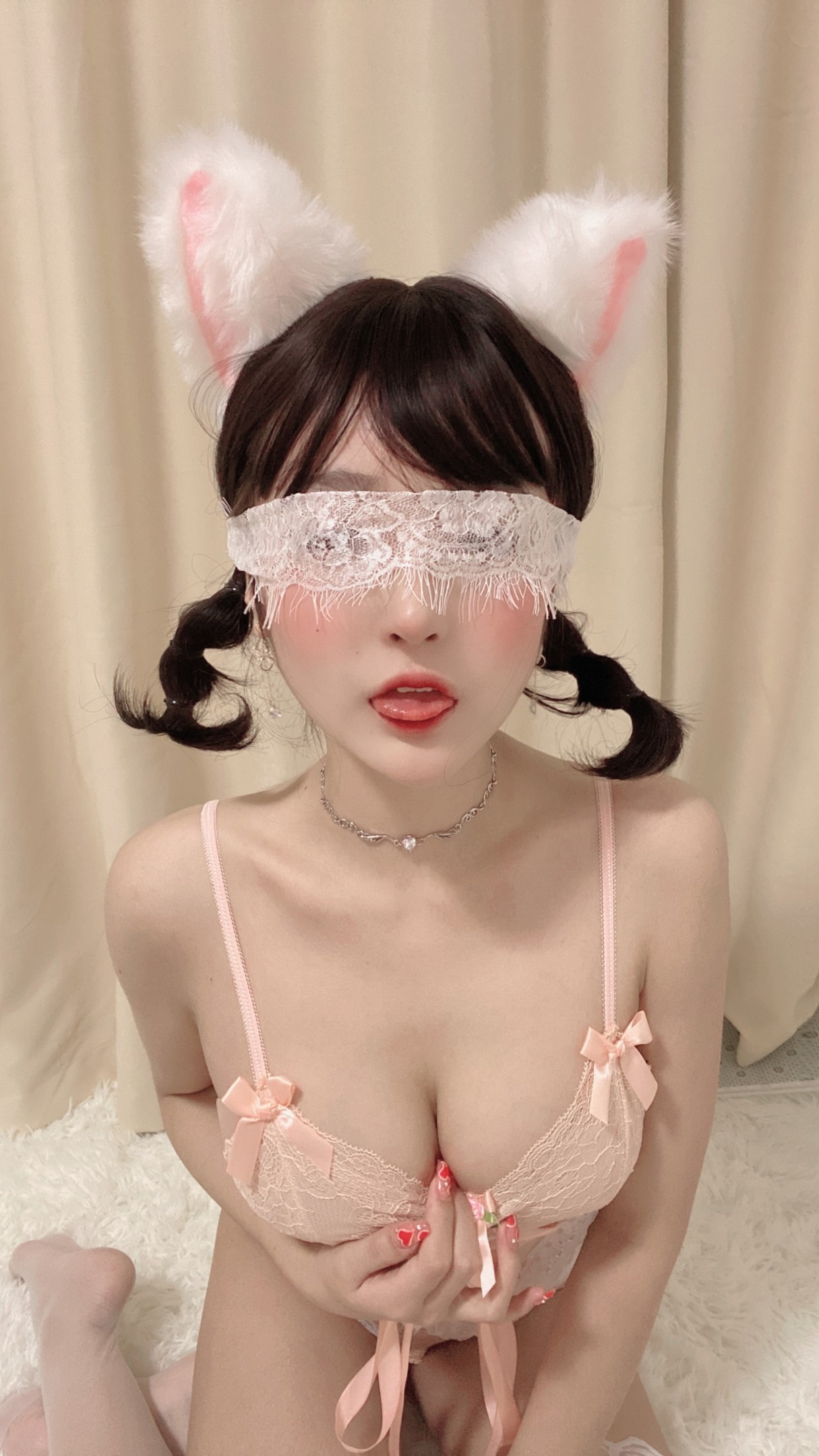 Jiajia is so difficult – French cat-ear girl 