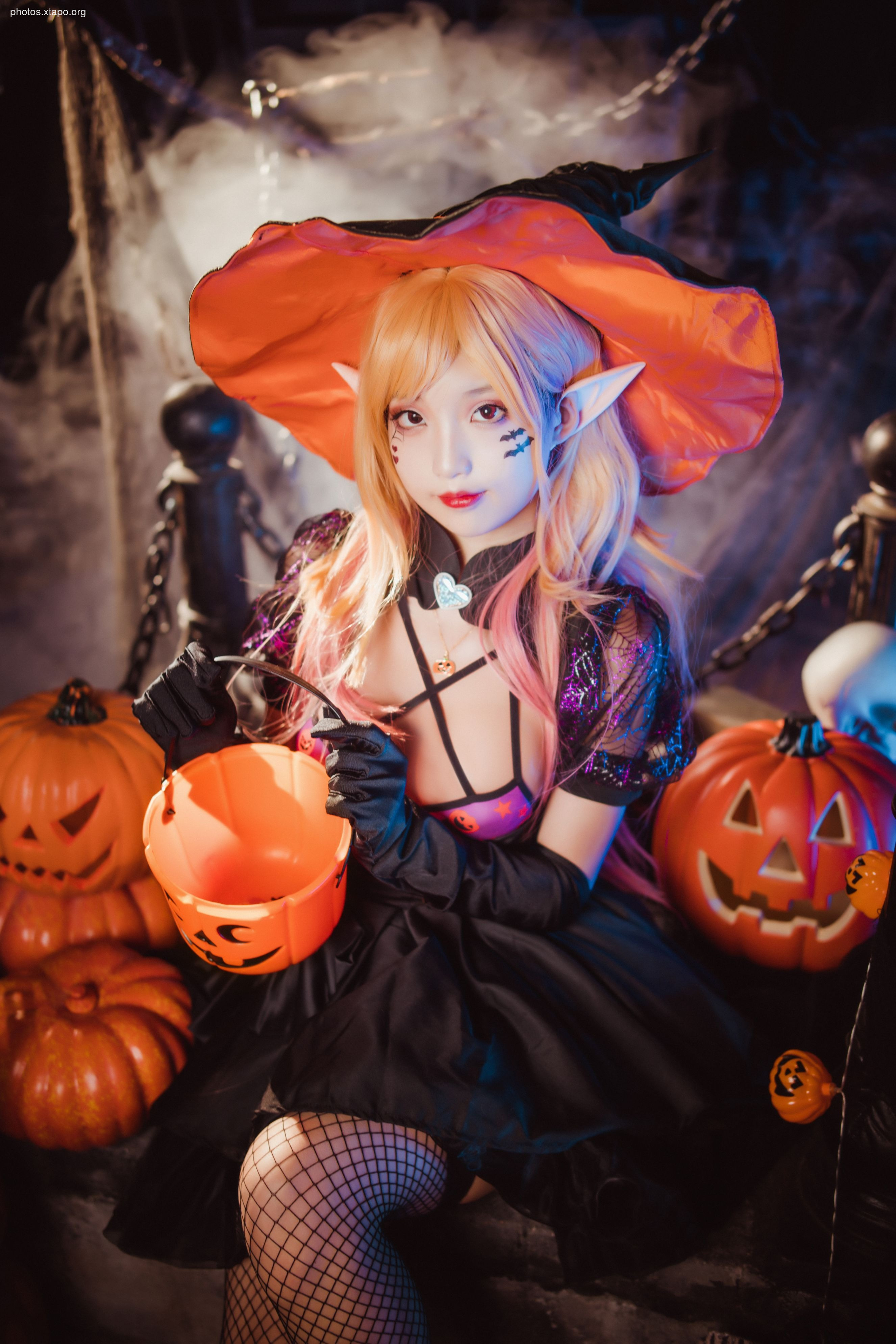 Kitsune Kitagawa Halloween