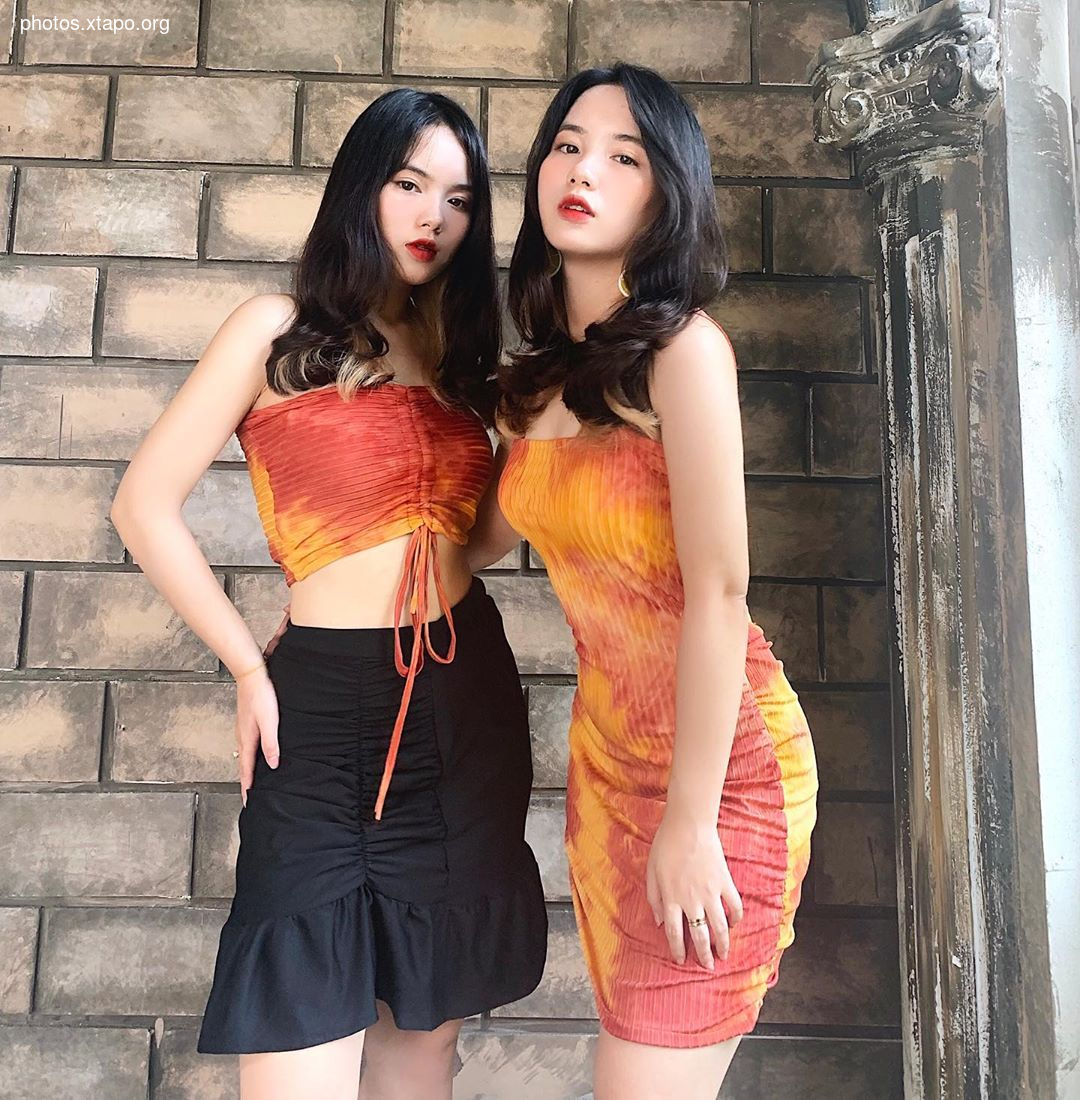 Twins Nguyen Thanh Nga Nguyen Thanh Hang,