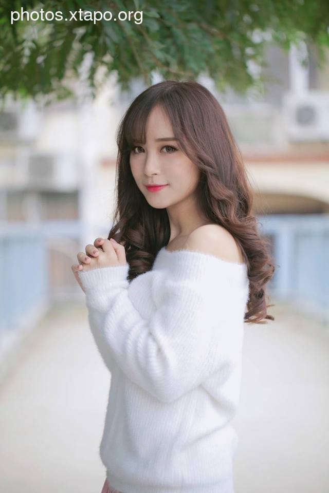 Thu Phuong Tran Temperament Lovely Picture and Photo