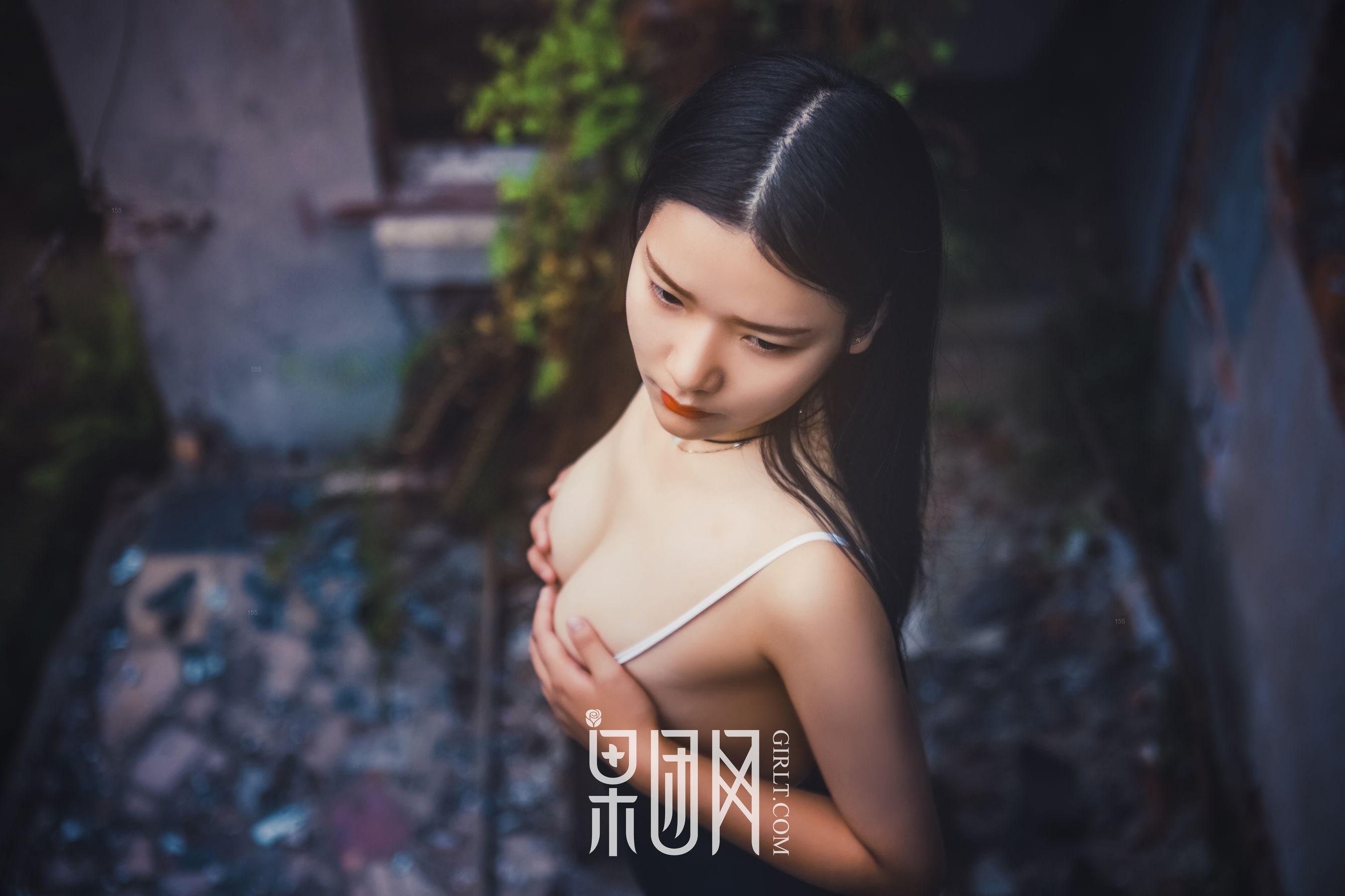 In the old house of silence, a fragrant drama is being staged Fruit Group Girlt No.089