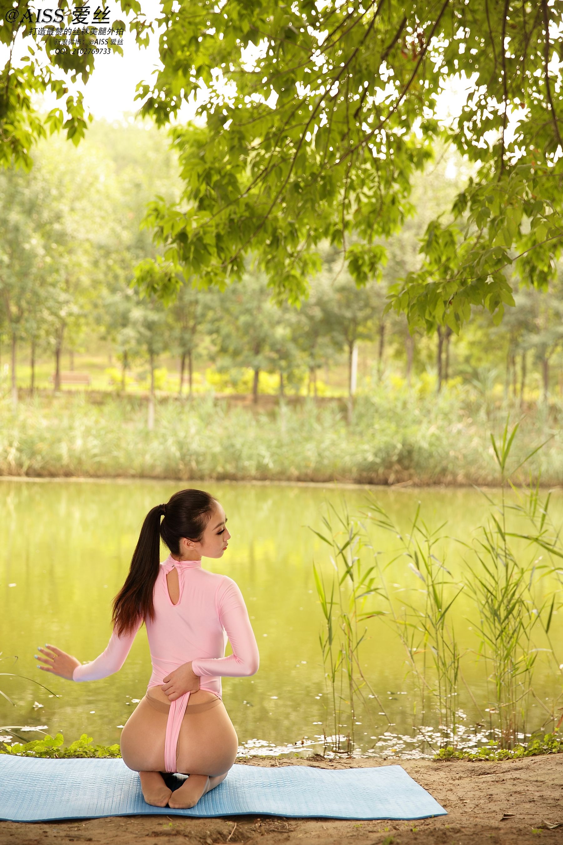 Yaoyao (Yao Xiaomei) We practice yoga together AISS Aisi