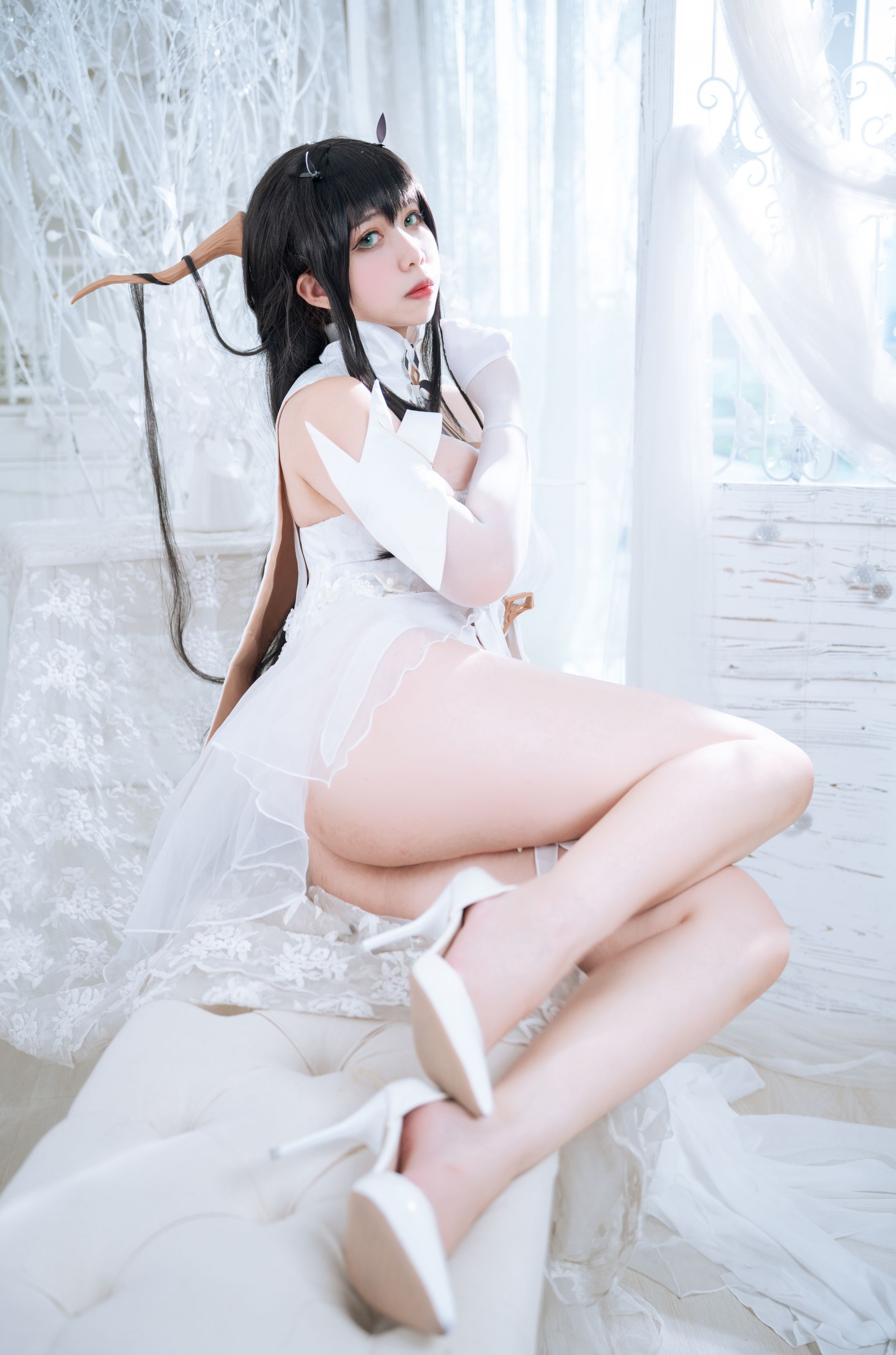 Charm Hitomi Meroko 001 Blue Line Real Estate 53P-486MB