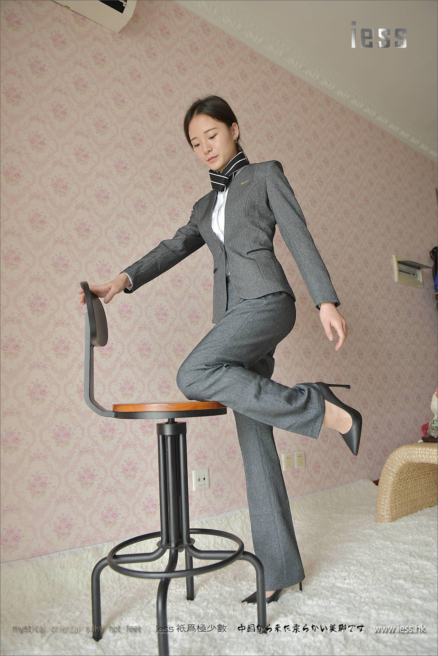 Silk Foot Bento 114 Little Six Little Six Pants Short Silk IESS Different Funbian