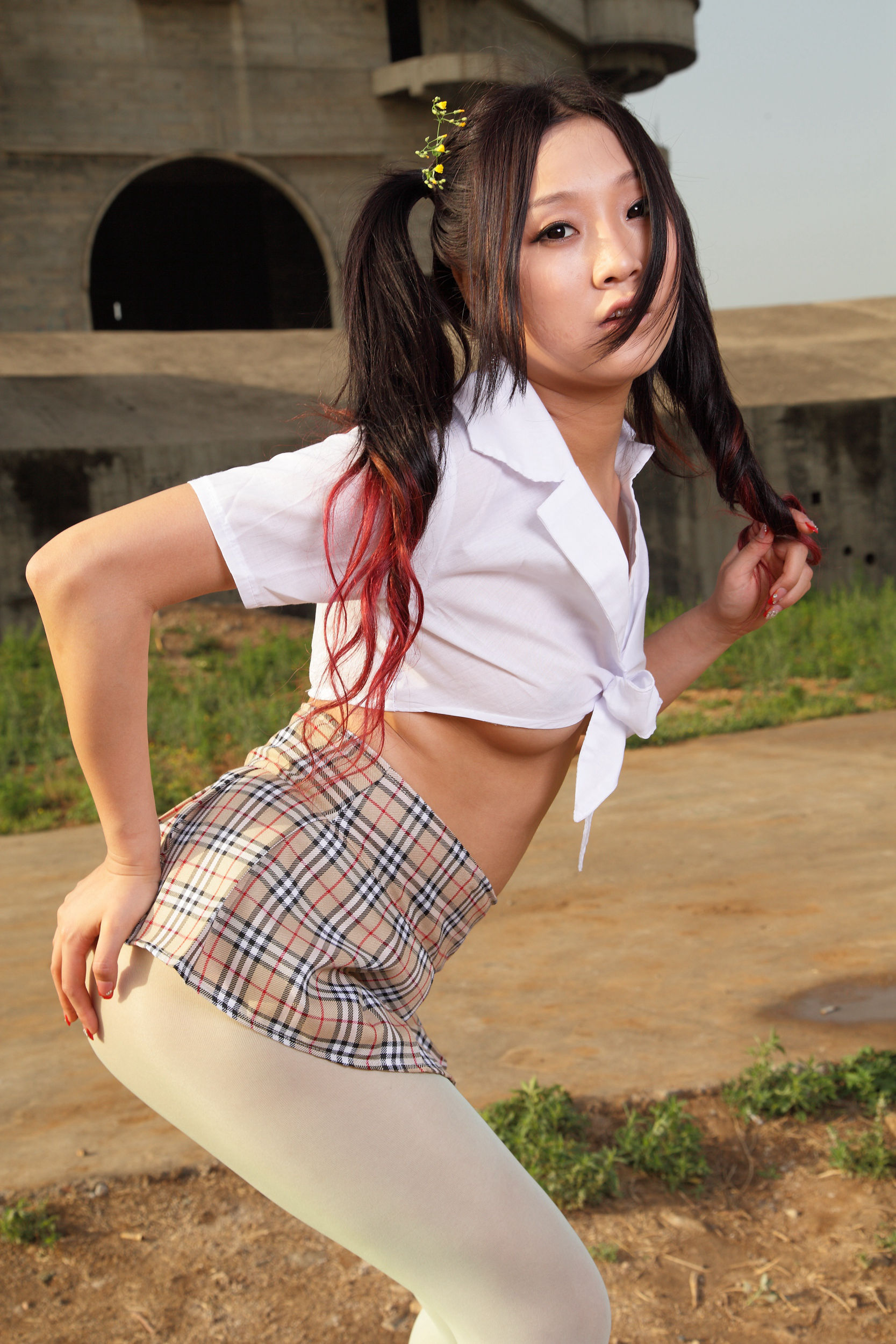 I love wearing stockings, I also love travel, and I love to only wear stockings to travel AISS Aisi