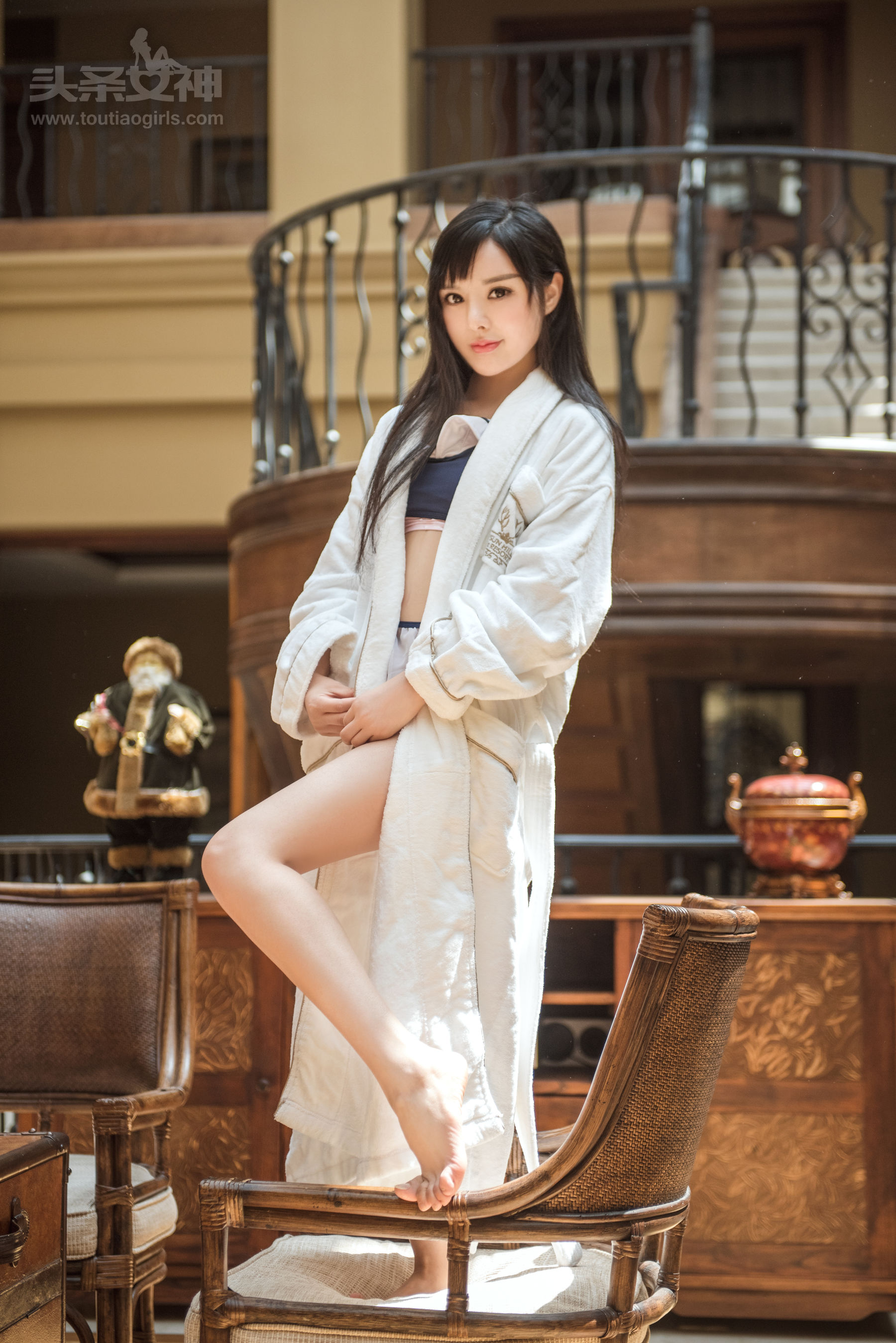 Zhou Xiyan's Student Service Fantasy Loli Headline Goddess