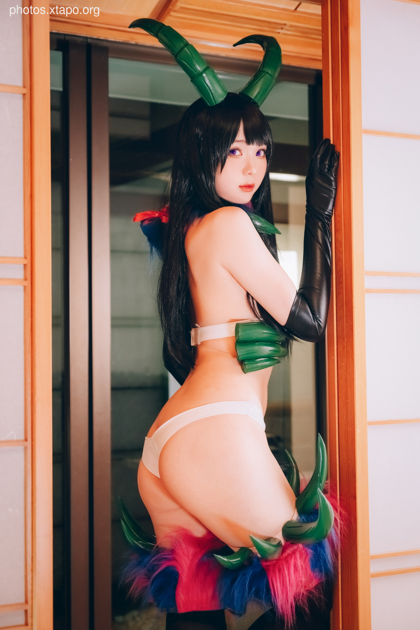 Shimotsuki SHIMO ANE NARU MONO CHIYO PHOTOBOOK 85P-119MB