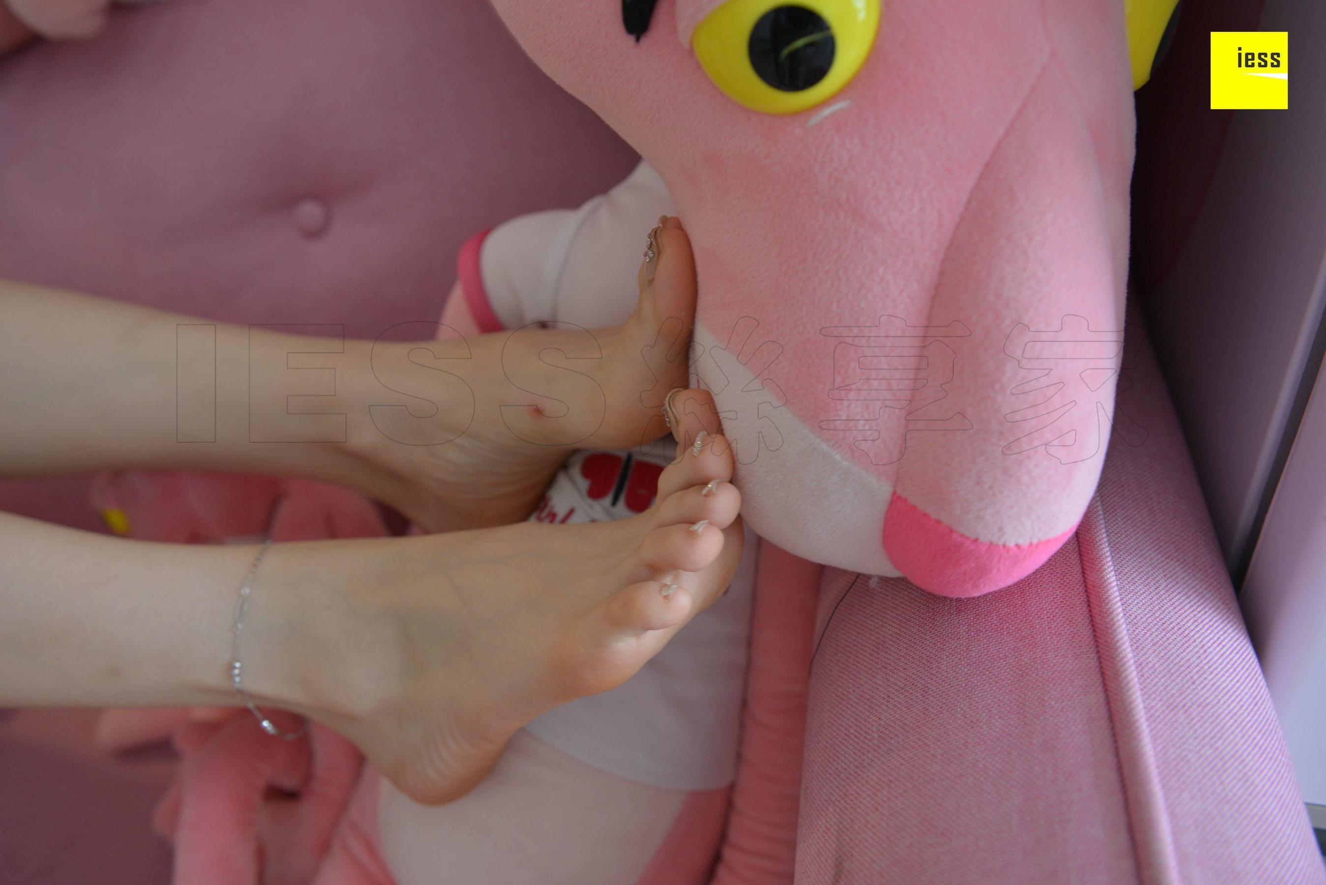 Pink Midsummer Dream Different Thoughts to IESS Silk Enlightenment Devil on Wednesday Special issue 17