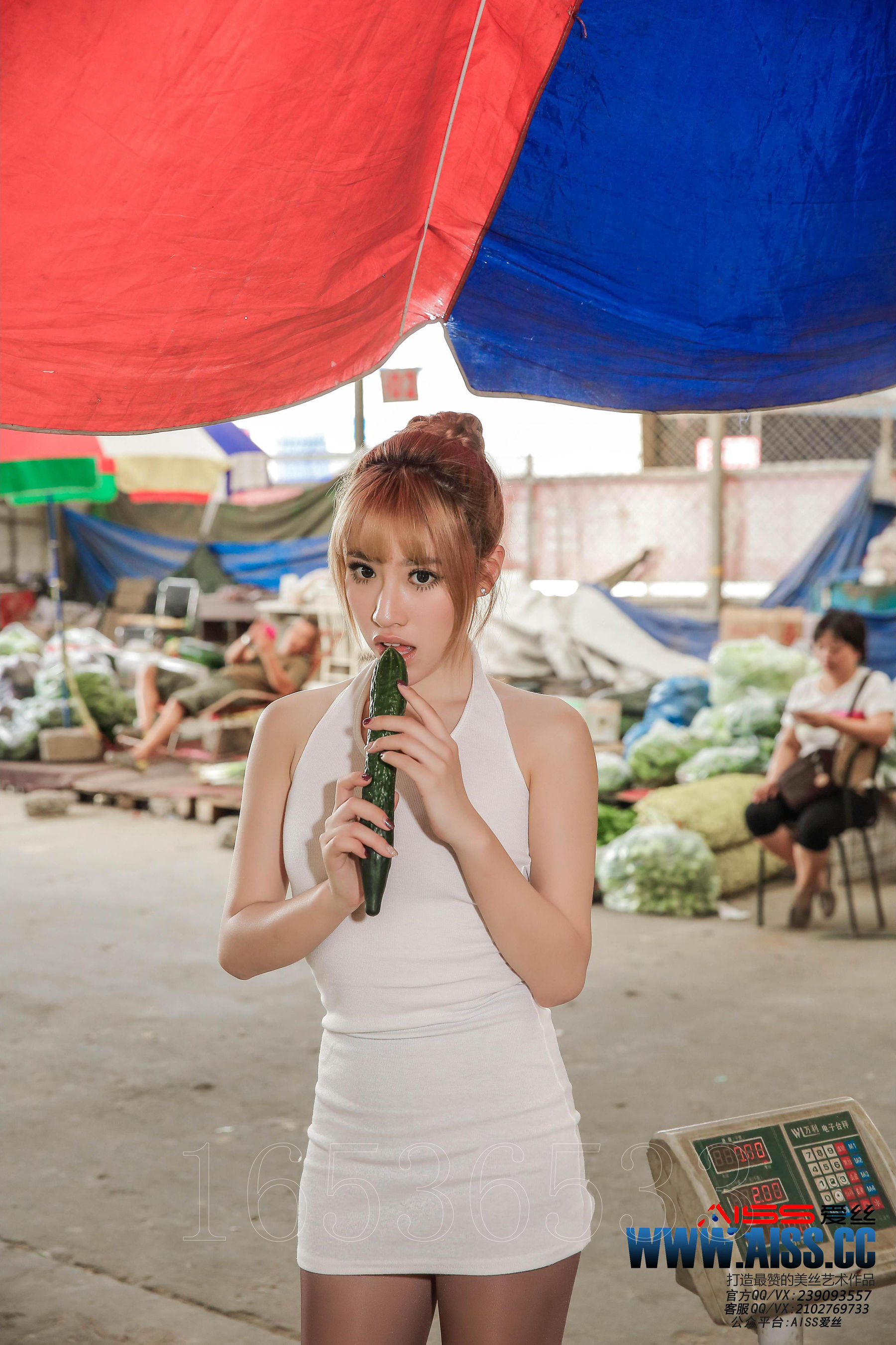 Sweet Black Silk Sweet and greasy Toutiaogirls of Headline