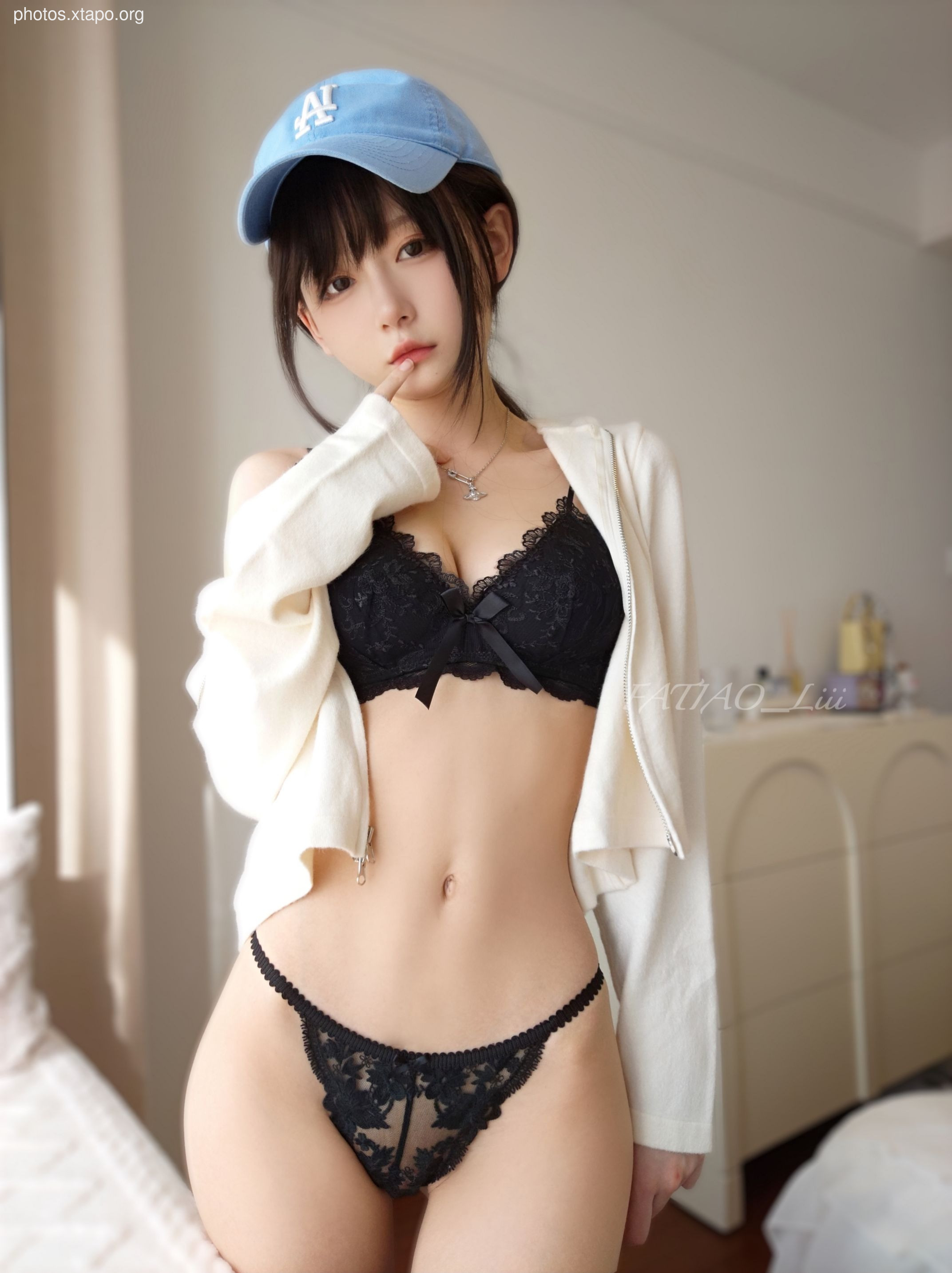 2022-10-28 Do you like better to wear glasses? 2022-10-28 Do you like better to wear glasses?