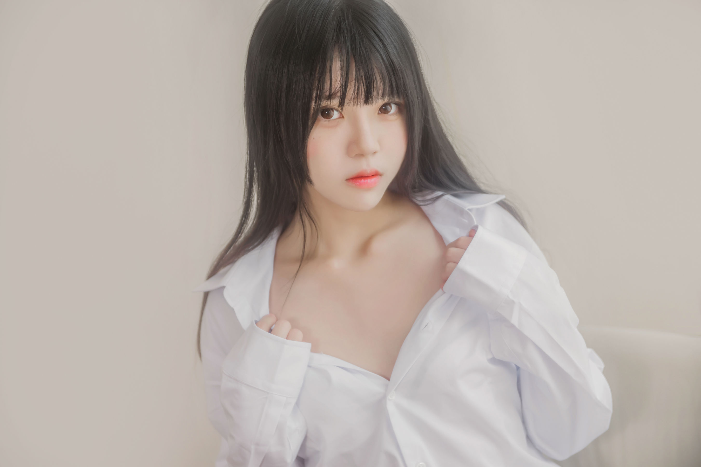 Loli cos 喵 -White Shirt Express