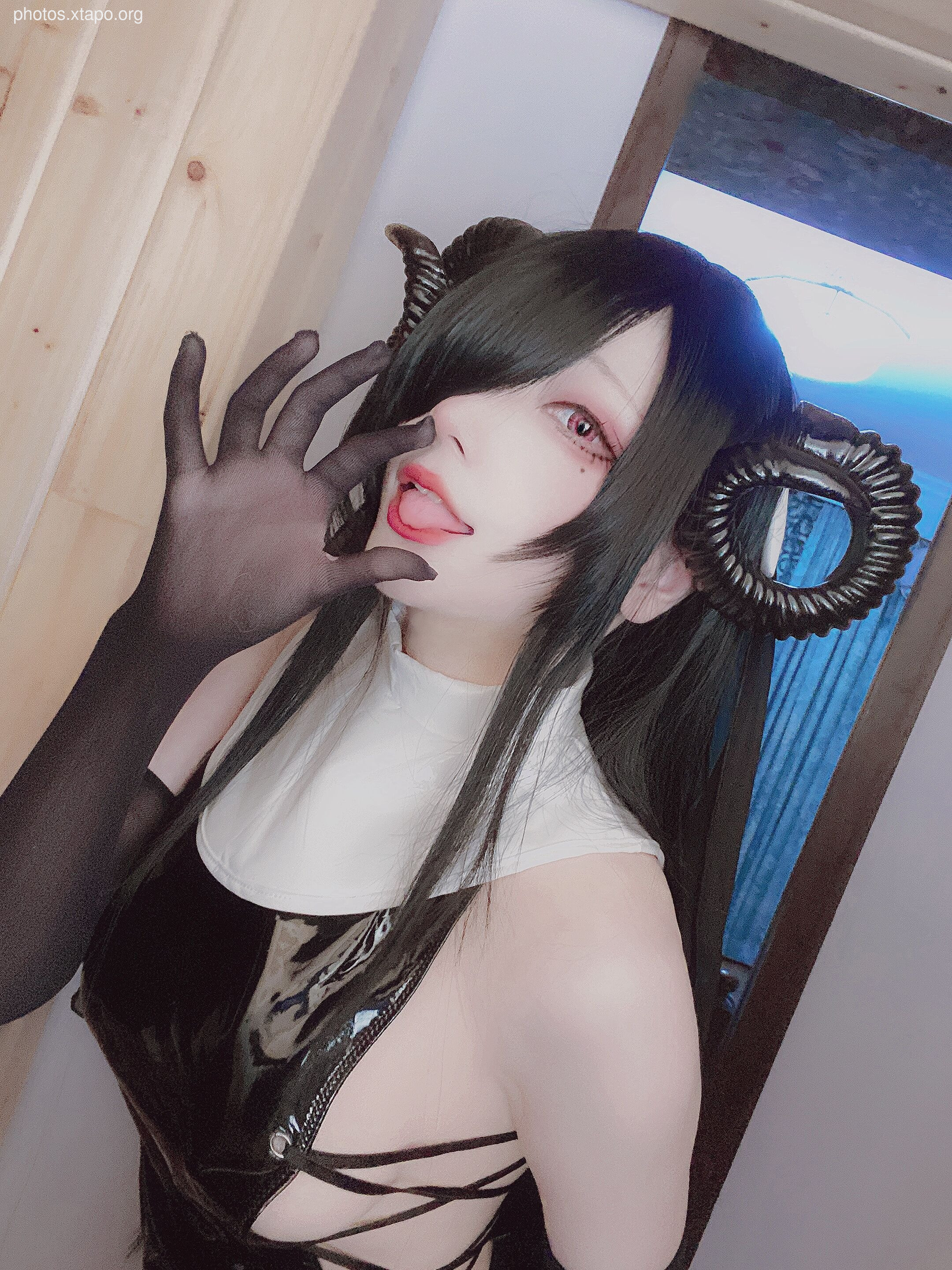 NO.019 Charm Demon Monument 44P-298MB