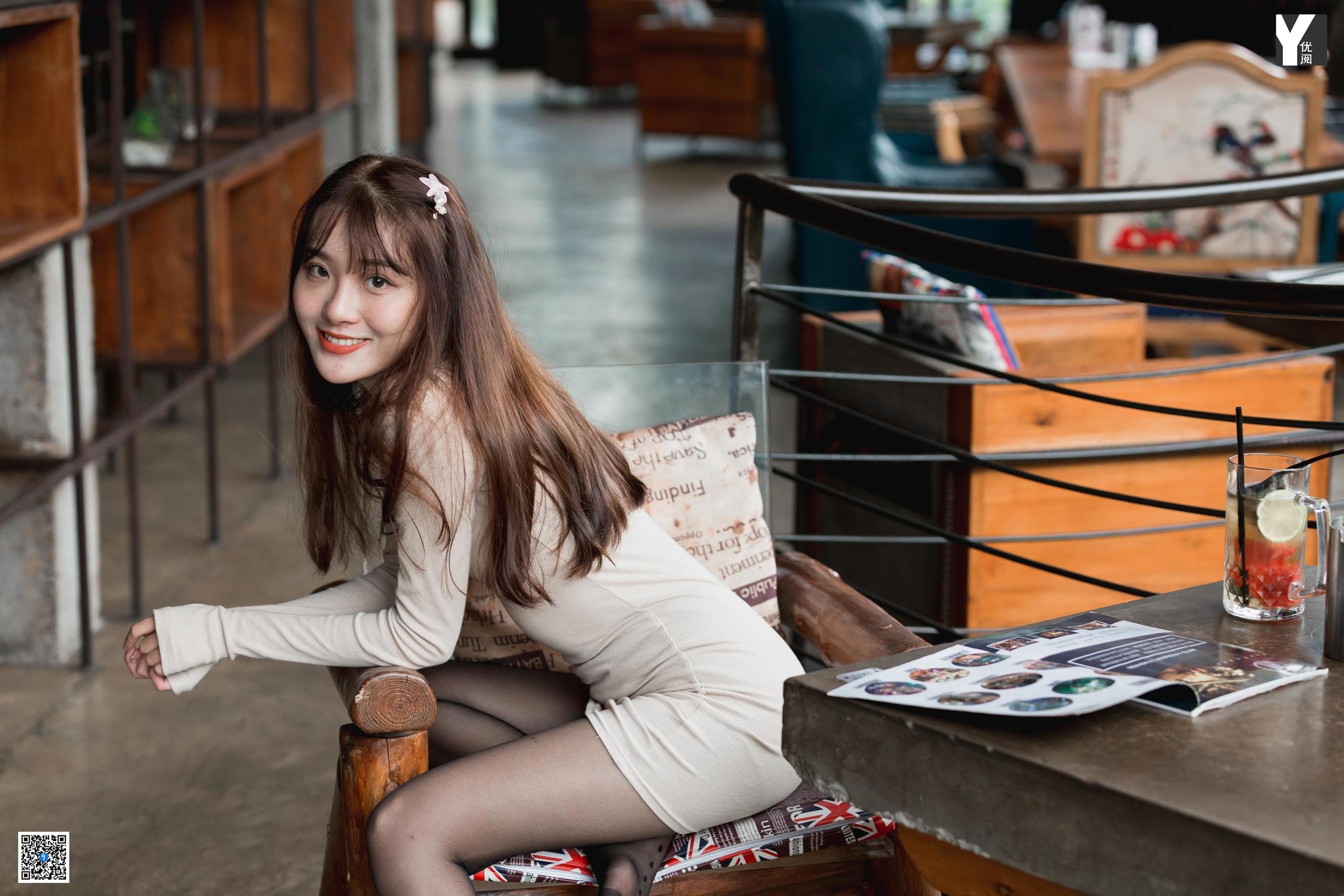 IESS Thoughts and Fun Model: Wan Ping Pure and Desire Black