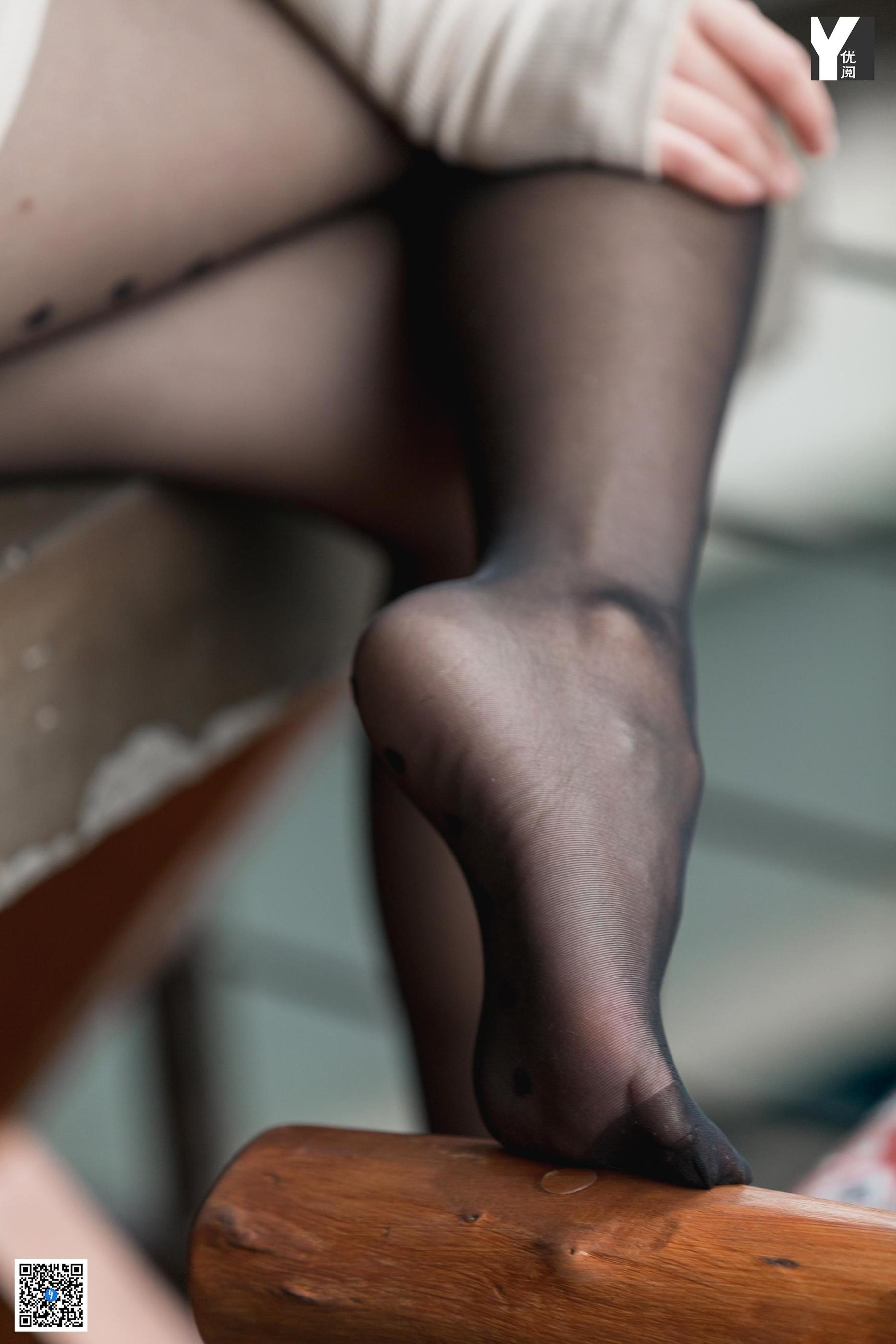 IESS Thoughts and Fun Model: Wan Ping Pure and Desire Black