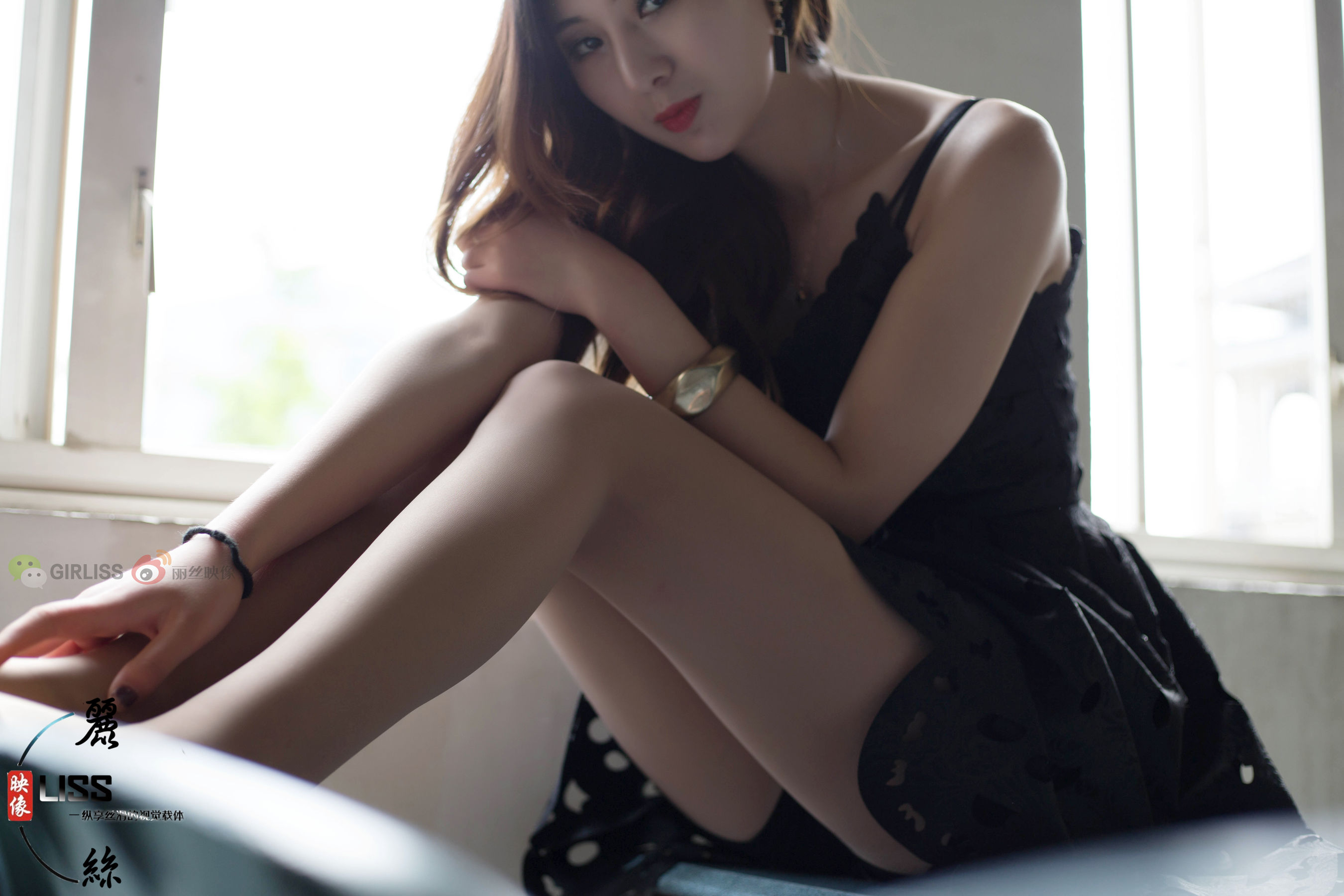 Lisi image Girliss Zhang Min campus style