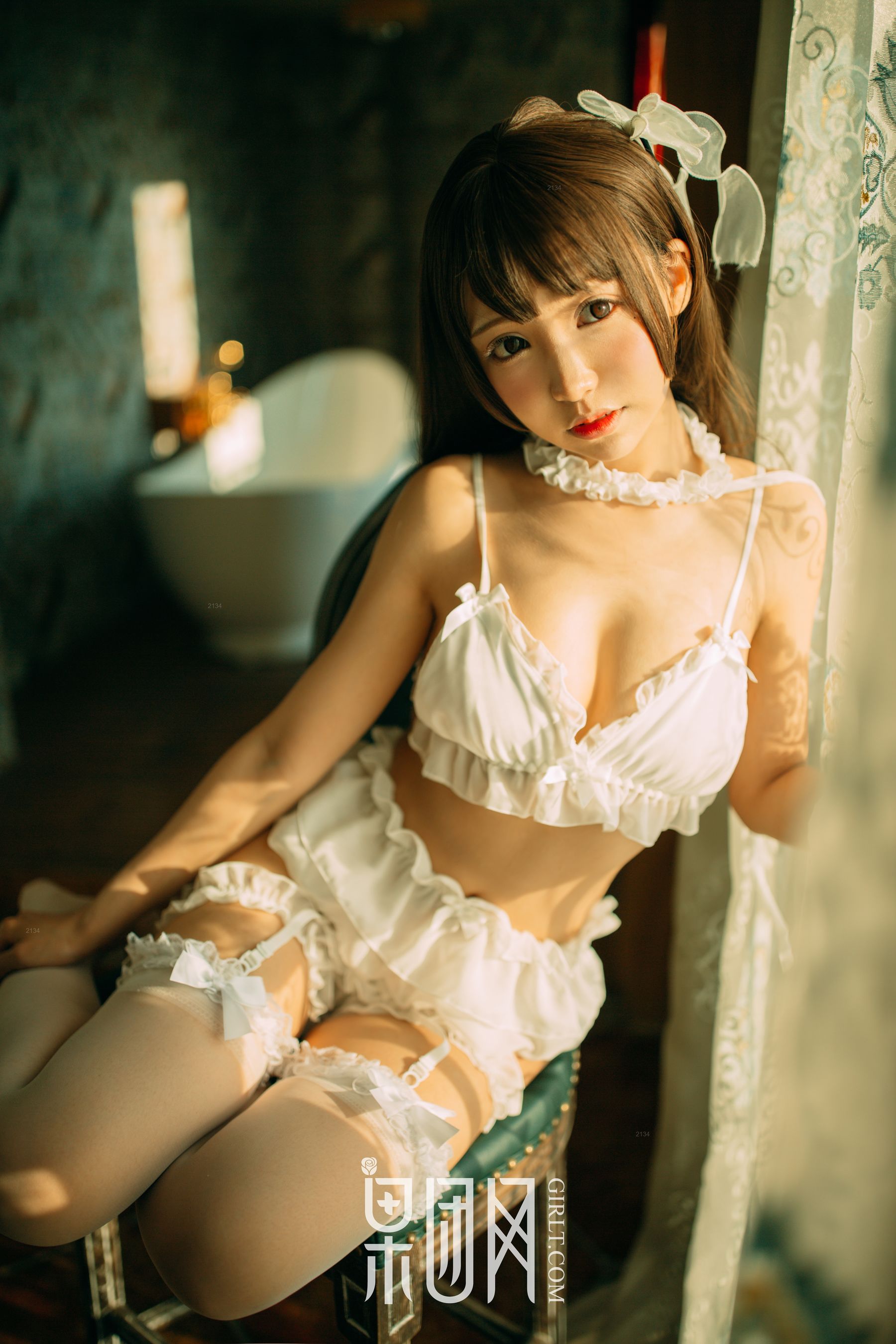 White silk man cut Busty loli vacuum into a naughty maid fruit group Girlt Xiongchuan Jixin No.005