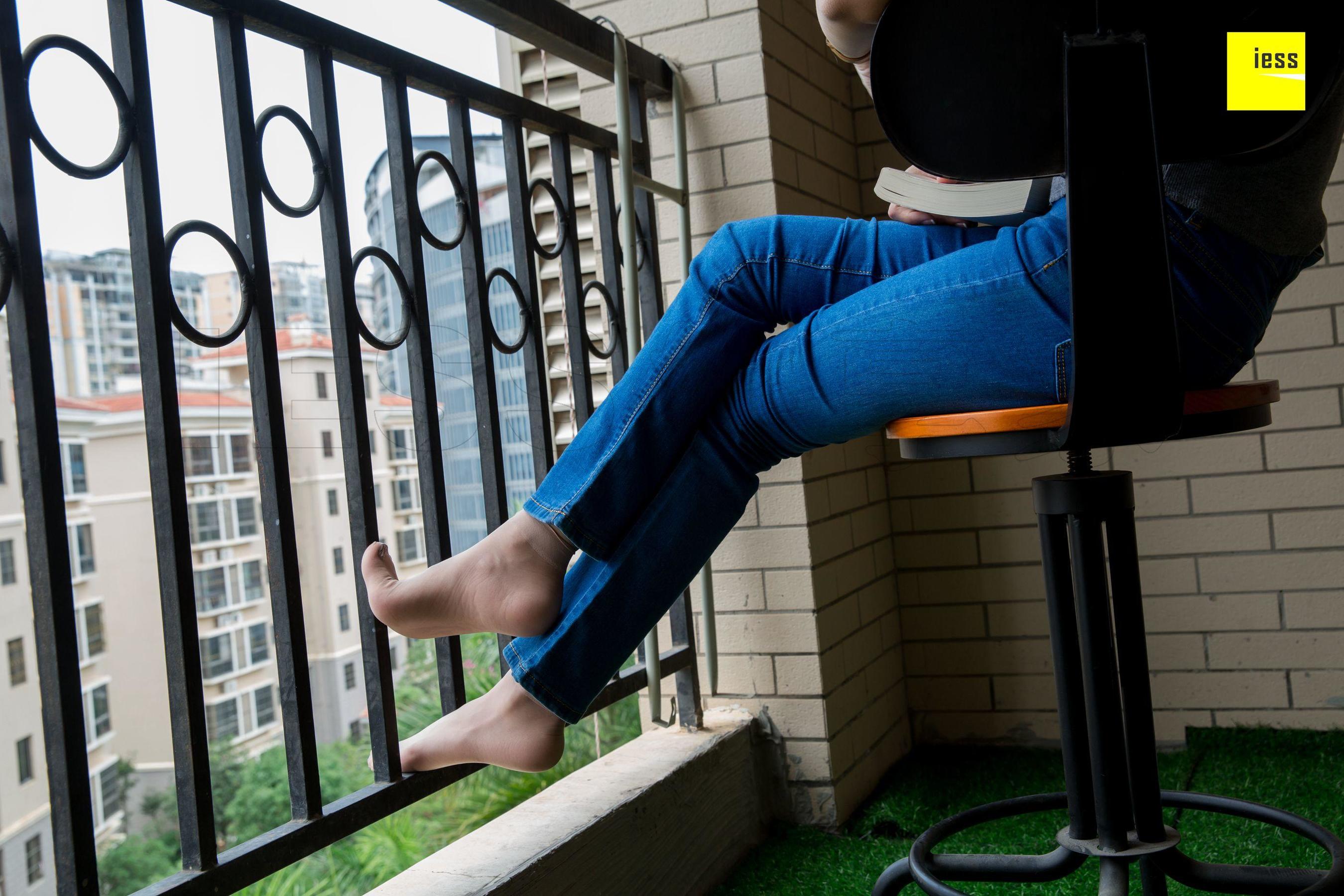 Spicy Mom Junjun The Bar Mom's Fan Toules Pants Short Silk Different Thoughts to IESS Silk House 236