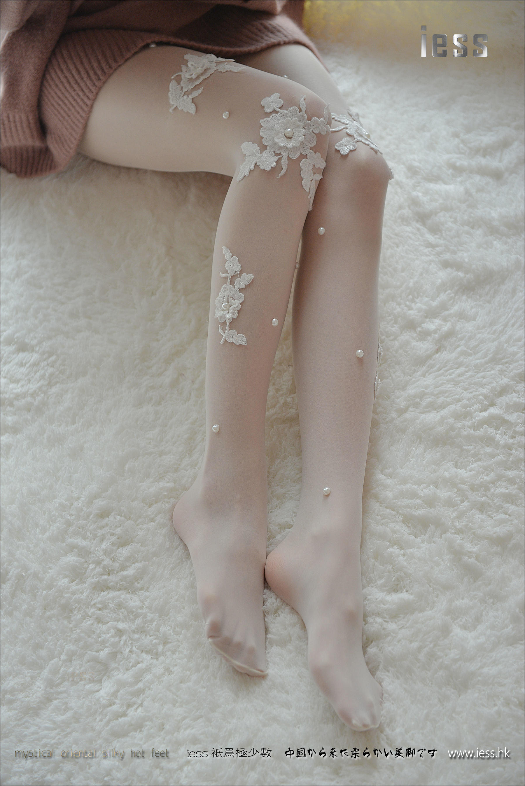 Silk Foot Bento 083 Jiajia Snow Lotus IESS Thinky Orientation