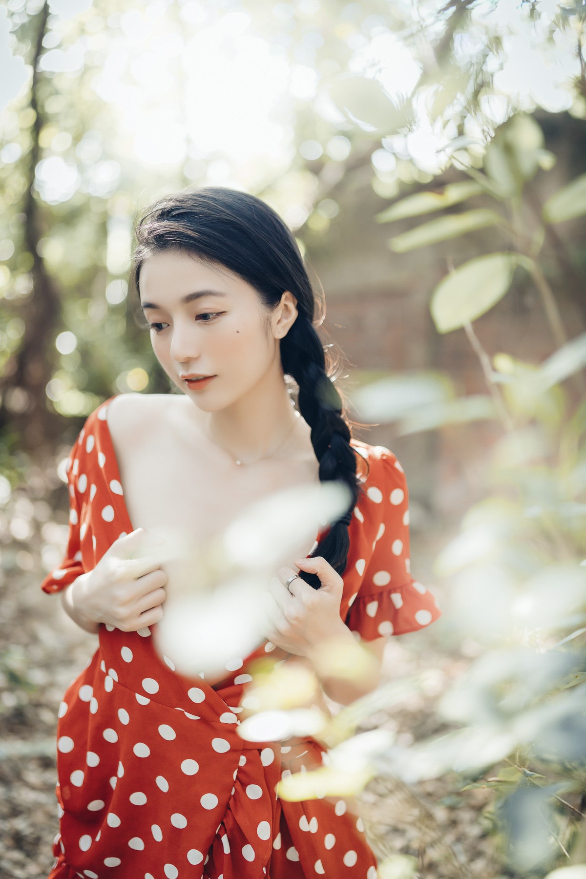 Big breasts Xian Xianchen's first experience in the wild ❤️ Red clothes + transparent panties, topless overalls, transparent white blouse Vol.01