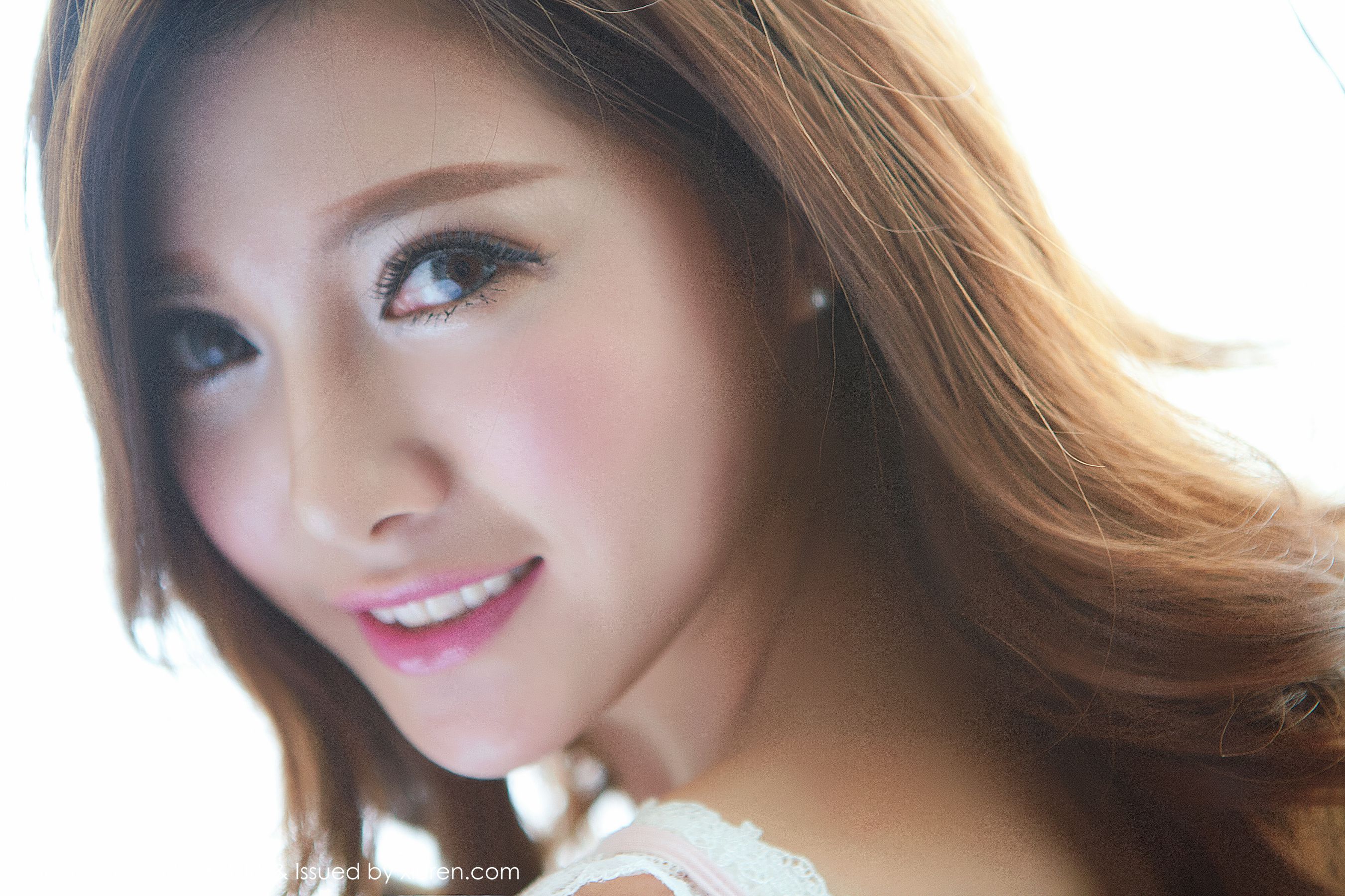 Milk Tea -Emily -The first magazine model 嗲 囡 Feilin Vol.001