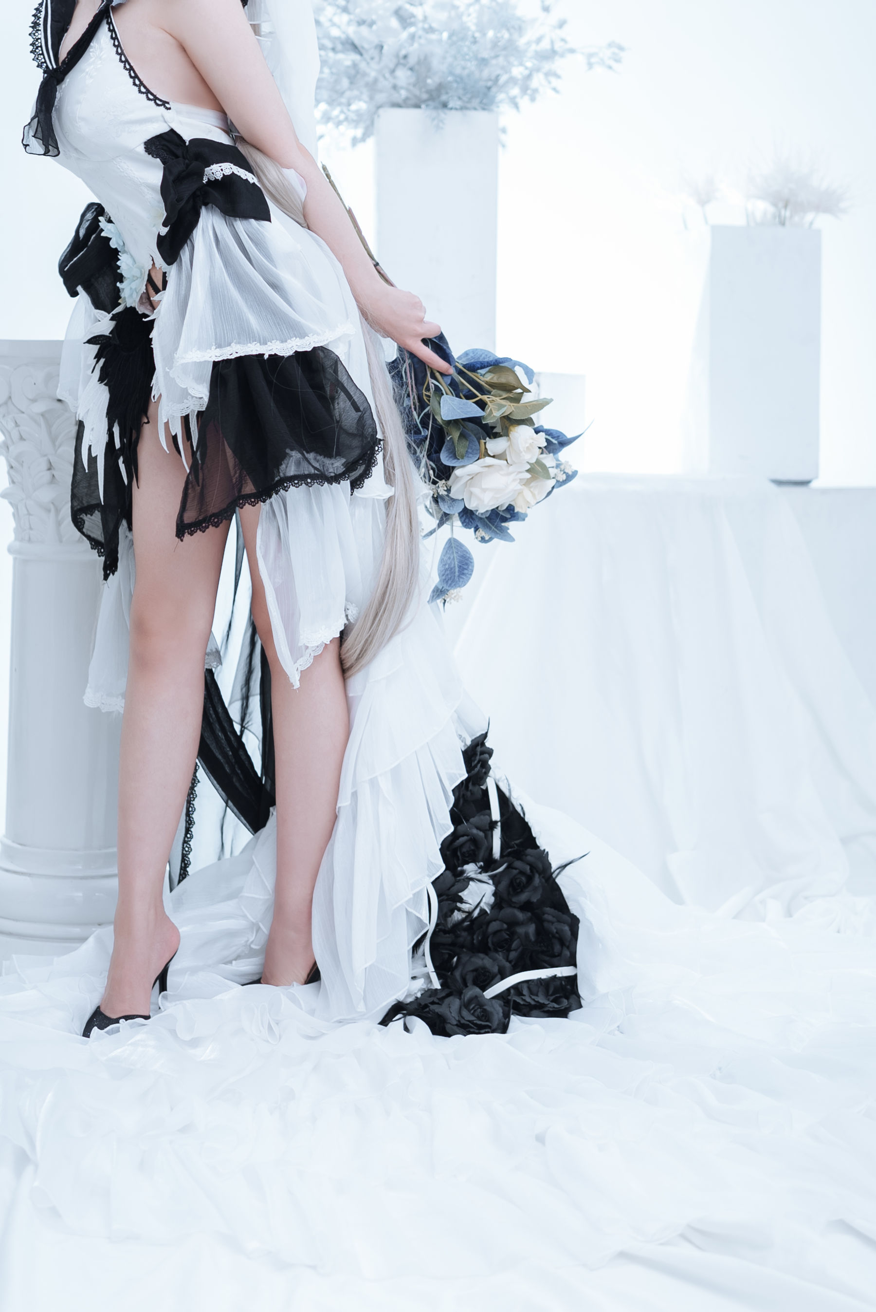 [Cosplay] Coser Dough Cake Fairy Terrible Wedding Dress