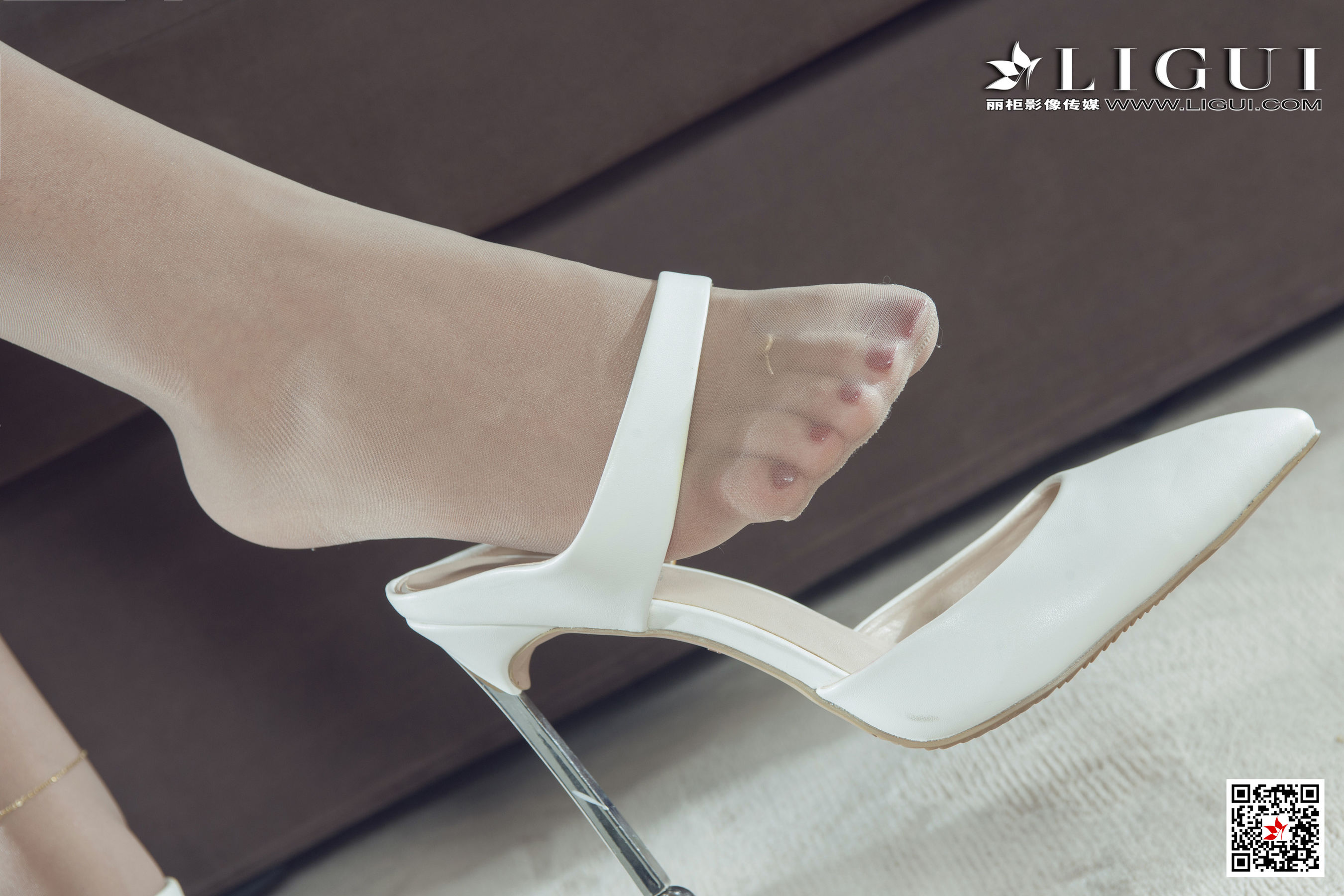 Li Cabinet Ligui Internet beauty Model Tianyi