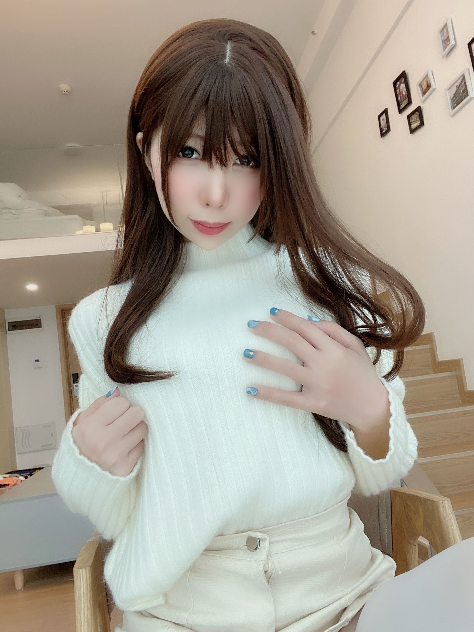 COS Welfare Two -dimensional busty beauty Luo Ko -Strawberry Girlfriend